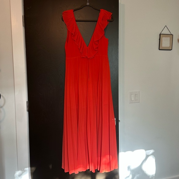 EUC ZARA Pleated Orangey Red MIDI Dress Sz.M - Picture 2 of 7